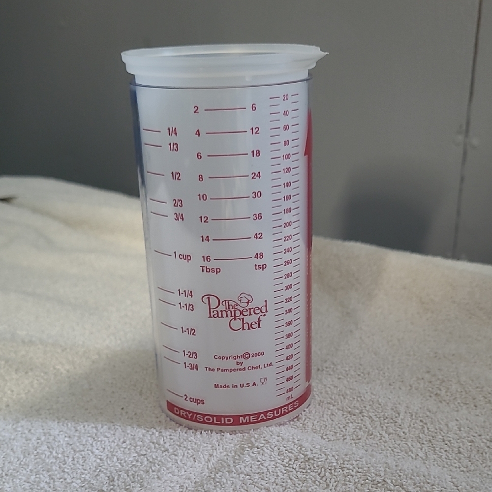 Pampered Chef Measuring Cup with Red Markings